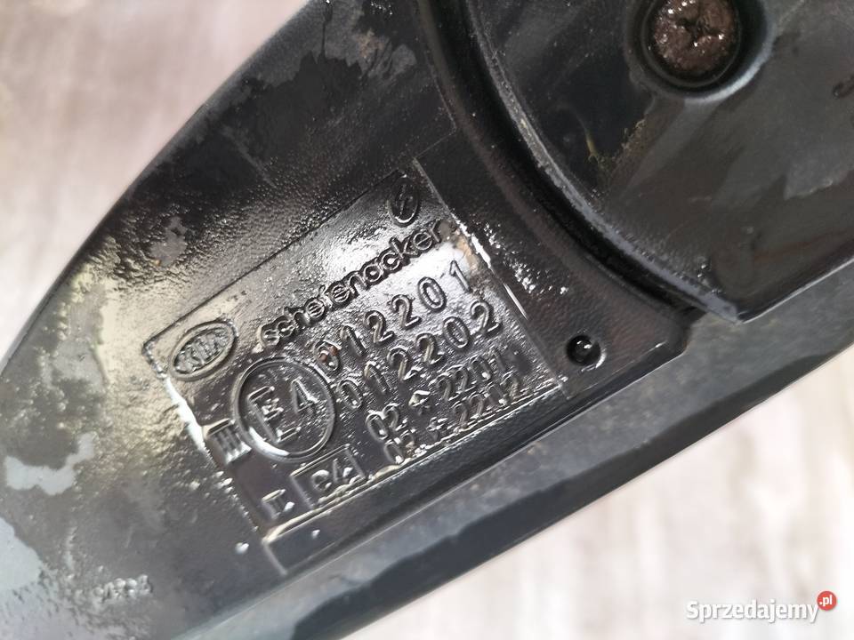 LUSTERKO PRAWE Kia Rio I 012201 osobowe Kamień-Kolonia