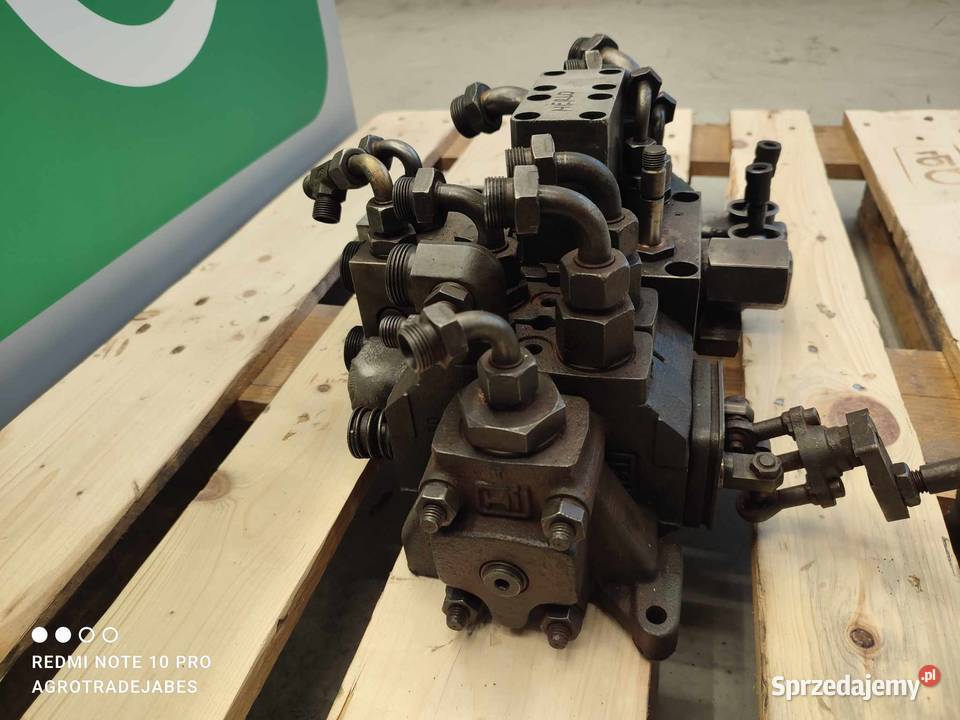Rozdzielacz hydrauliczny Merlo Roto 4018