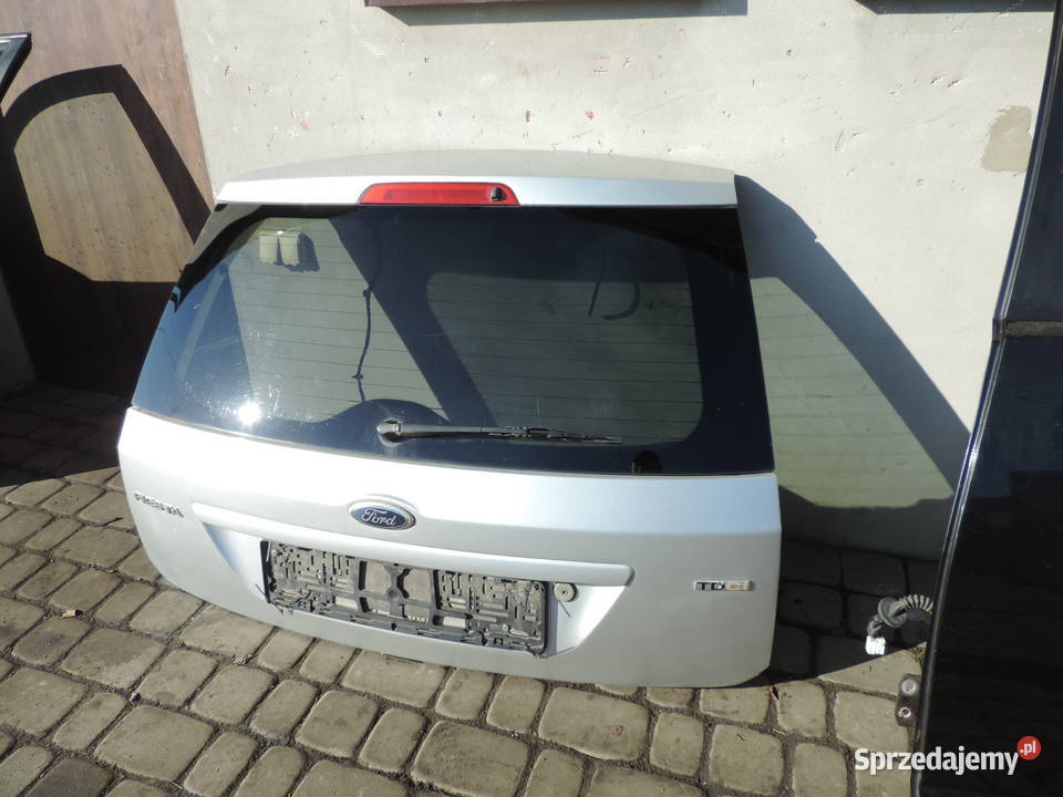 FORD FIESTA MK5 KLAPA BAGAŻNIKA 5D KOLOR 62 Nowy Sącz