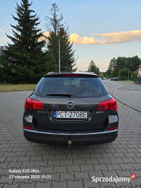 Sprzedam Opel Astra 14 benzyna nieuszkodzony