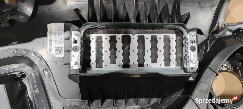 DESKA KONSOLA KOKPIT AUDI Q5 8R 8R1857041F 24A osobowe Deski rozdzielcze, konsole Przystajń