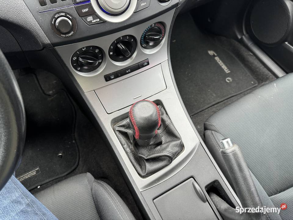 Mazda 3 25 BENZYNA Zarejestrowana Długie Opłaty radio 3 Konin