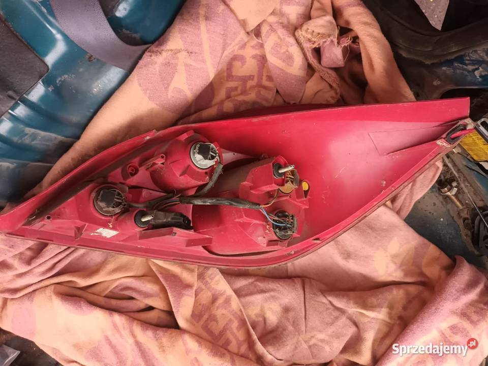 Lampy tył opel Tigra
