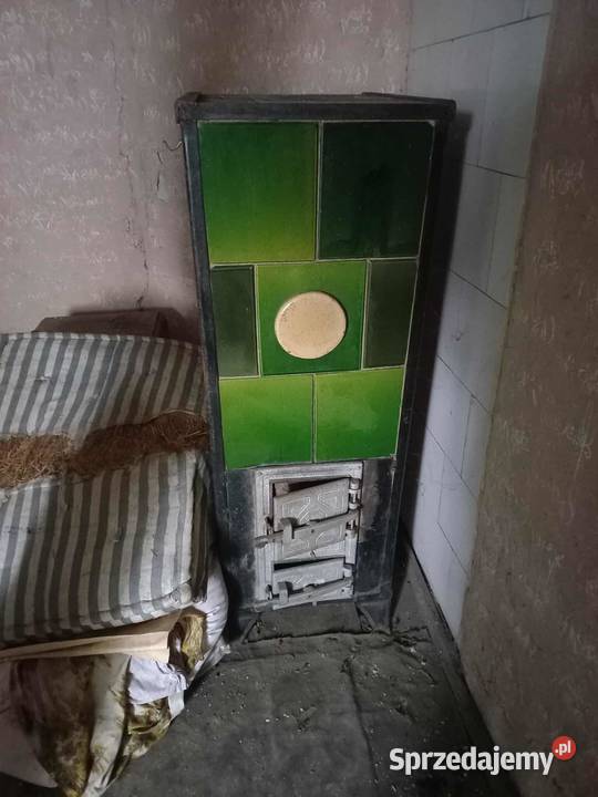 Piec kaflowy stary Babimost