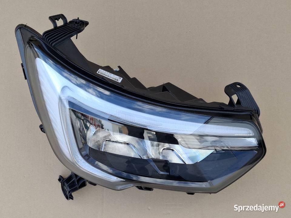 RENAULT MASTER 4 IV REFLEKTOR PRAWY LAMPA PRAWA lubuskie Kargowa sprzedam