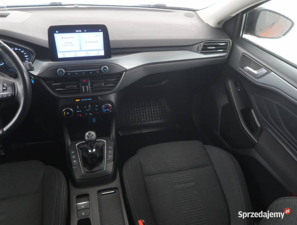 Ford Focus 15 TDCi światła LED