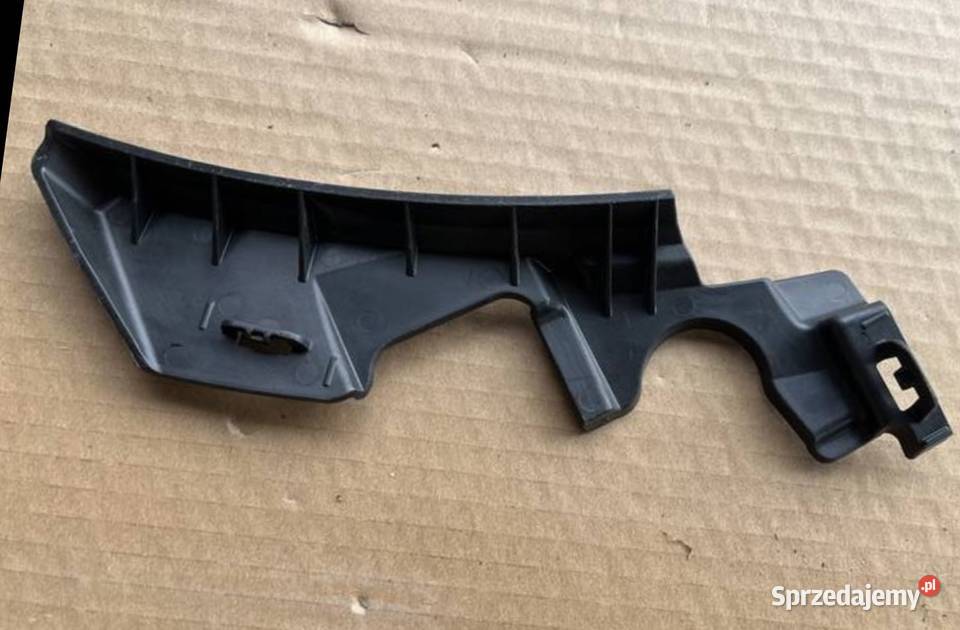 MERCEDES BENZ CCLASS W206 MOCOWANIE ZDERZAKA Pozostałe Międzychód