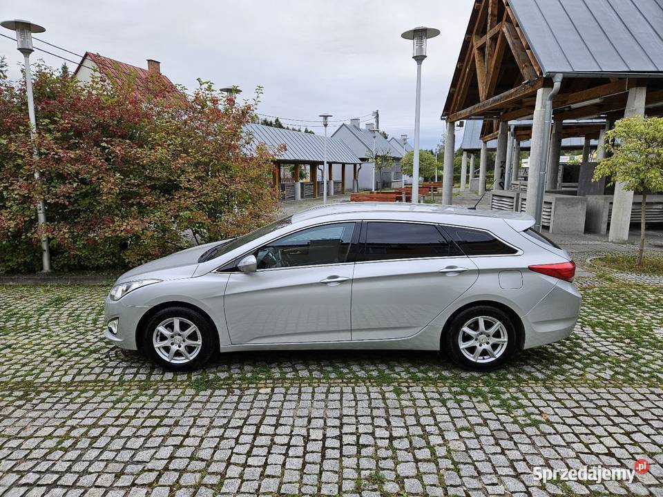 Hyundai I40 2013r 17Crdi 115 Klima Alufelgi Stan Kombi Ryglice sprzedam