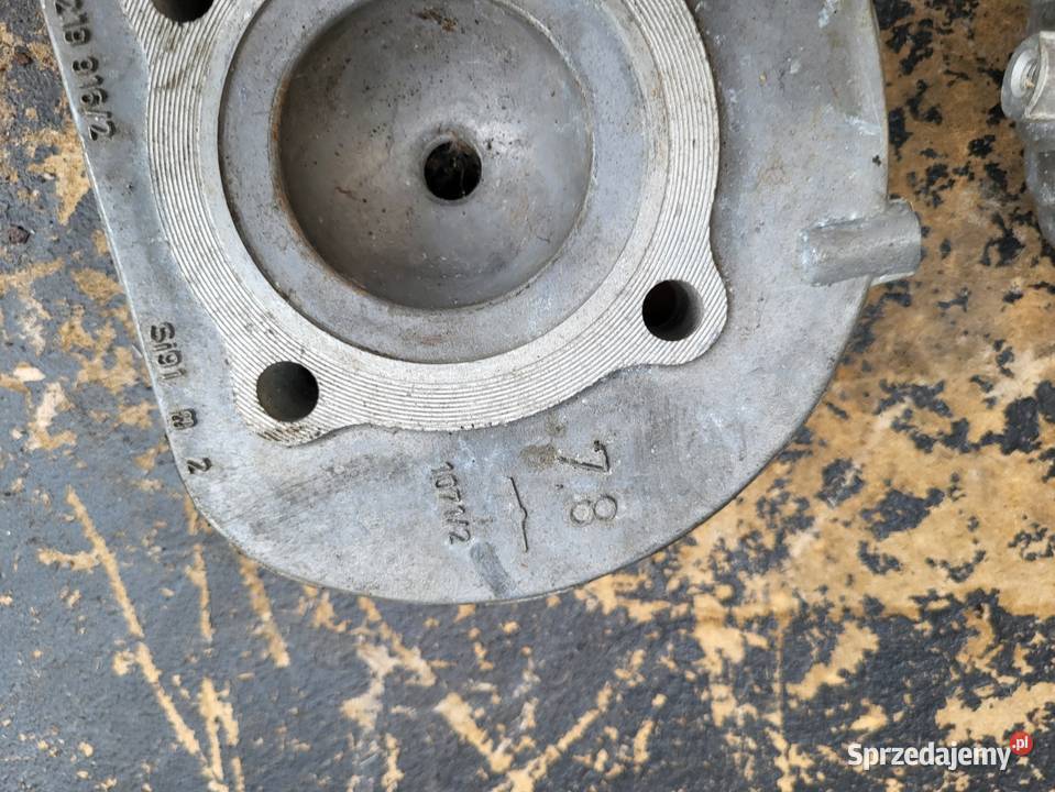 GŁOWICE NOWE Z EPOKI TRABANT 2 SZUKI 04 40119 Rybnik