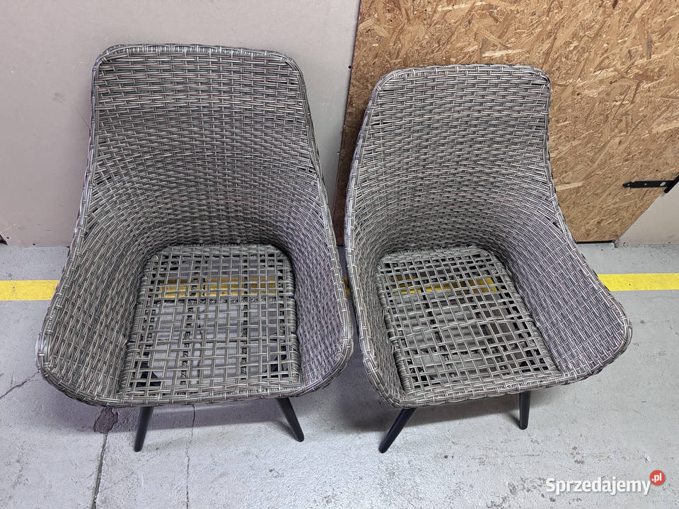 Syndyk sprzeda używane meble ogrodowe