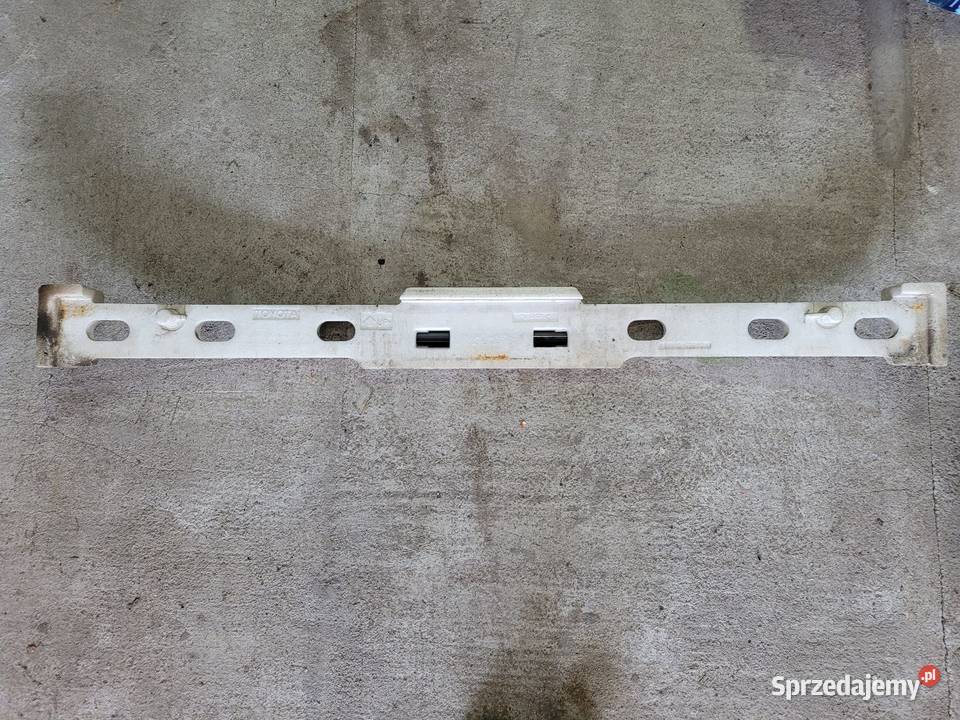 Belka wzmocnienie tylnego zderzaka Toyota Camry