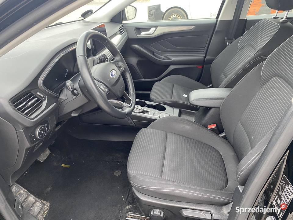 Ford Focus 10 EcoBoost bogatej wersji Dachowa