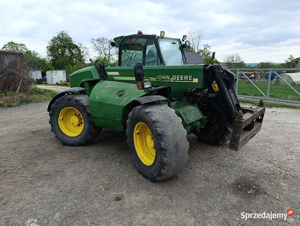 Ładowarka teleskopowa John Deere 3200 JCB Książ Wielki