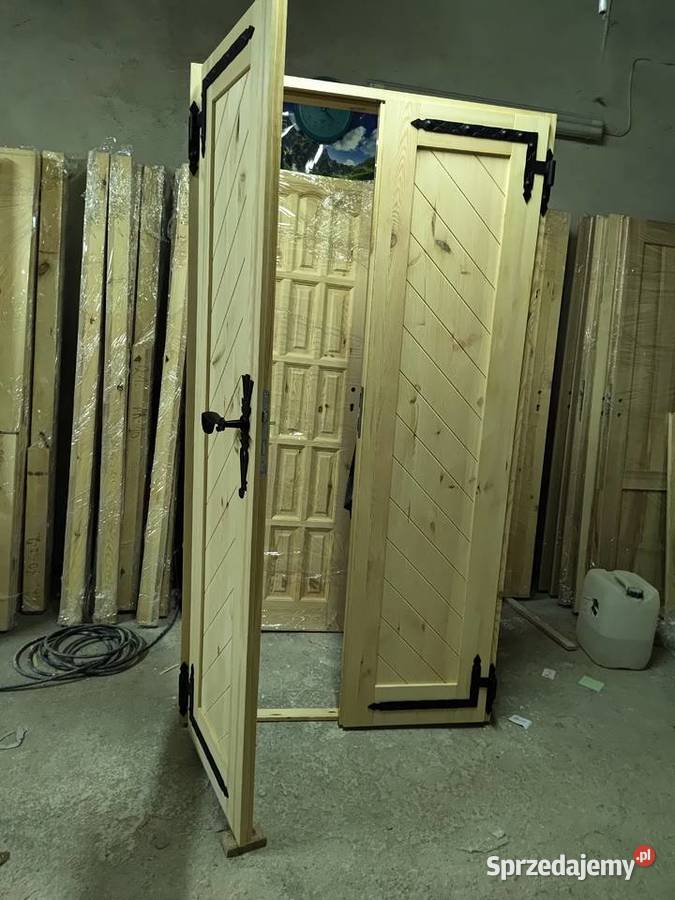 Drzwi drewniane wewnętrzne