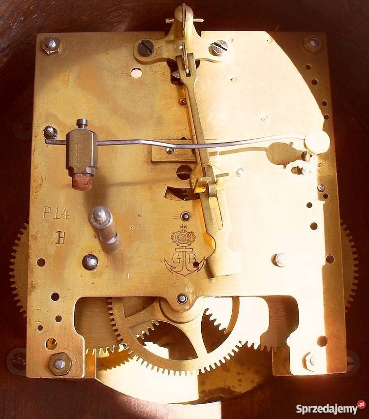 ŁADNY ZEGAR KOMINKOWY GUSTAV BECKER 1924r