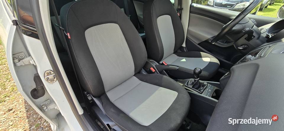 Seat Ibiza ST LIFT Ledy Bixenon Panorama PDC nieuszkodzony Lublin