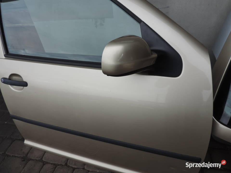 VOLKSWAGEN GOLF 4 IV 5D DRZWI PRAWY PRZÓD LA1W osobowe Nowy Sącz