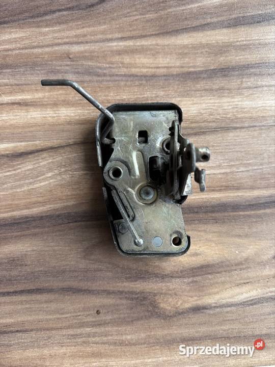 Zamek MG MGB lewy Świebodzin