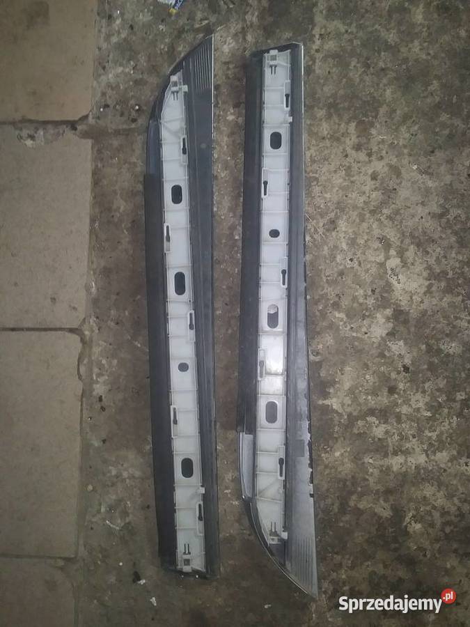 A6 C6 4F Listwa dolna drzwi tył lPr LY7W Rok produkcji 2007 Lubin
