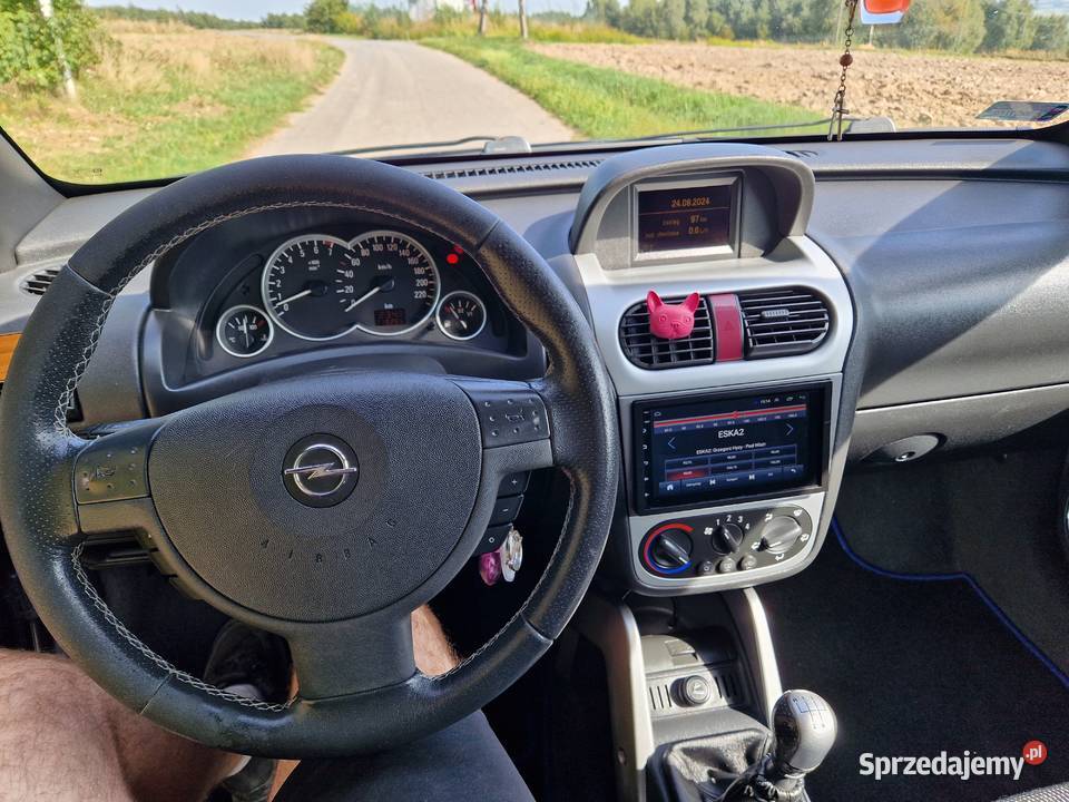 Opel Tigra 14 16v Twin Top Rok produkcji 2006 Olchowa sprzedam