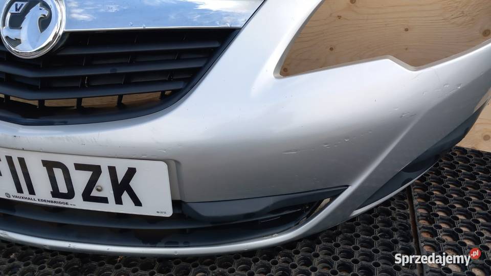 OPEL MERIVA B ZDERZAK PRZÓD Z157 osobowe Zbierkowo