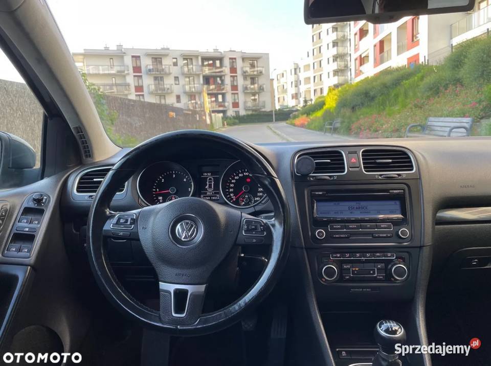 Volkswagen Golf 16 TDI Comfortline Doinwestowany manualna