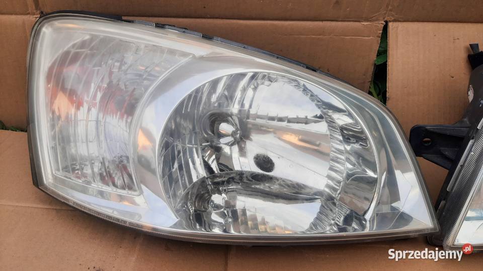 lampa prawa przednia Hyundai Getz prawy przód Dębno sprzedam