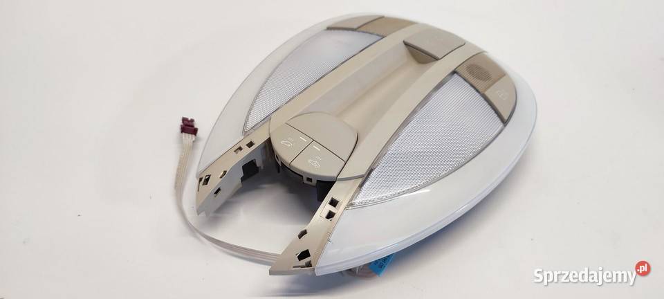 MERCEDES W211 LAMPKA PODSUFITKI PRZÓD