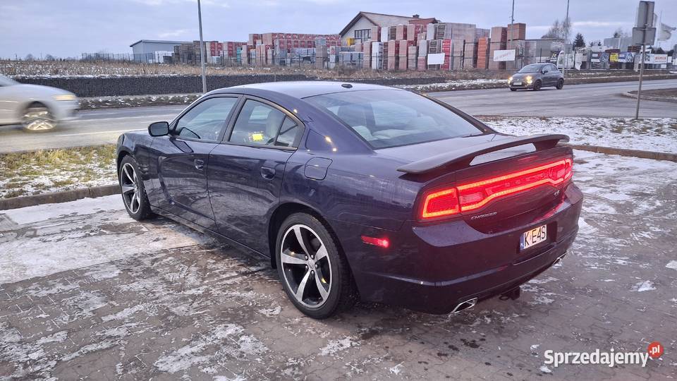 Dodge Charger RT 57L HEMI 375 40 automatyczna Proszowice