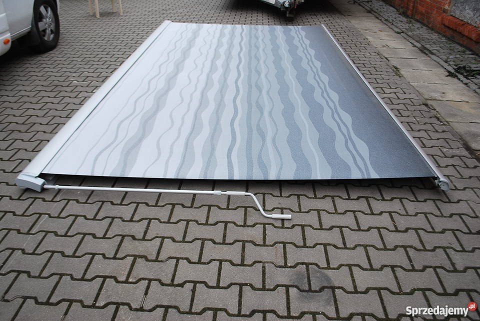 ROLETA DO KEMPINGUKAMPERA PROSTOR MODEL Grzebowilk