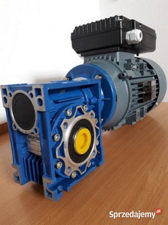 Motoreduktor 11kWSMI63 wał 63 zas230V do Czarnylas sprzedam