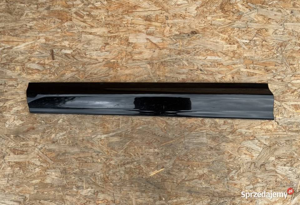 Listwa drzwi przód lewa LH Volvo xc60 II 2 17 Międzychód sprzedam