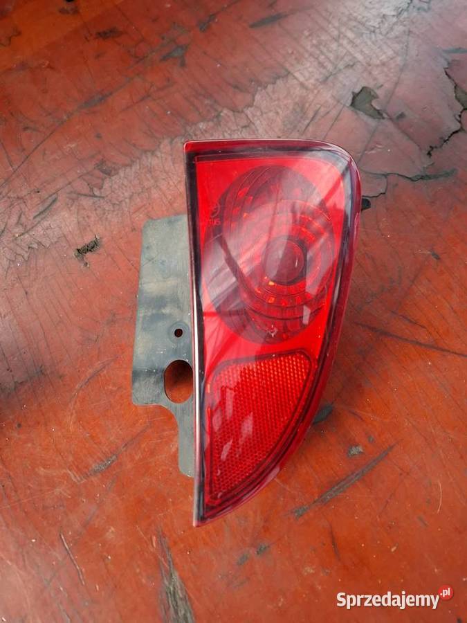 Lampa prawa prawy tył przeciwmgielna Renault Rok produkcji 2003 Przyborów