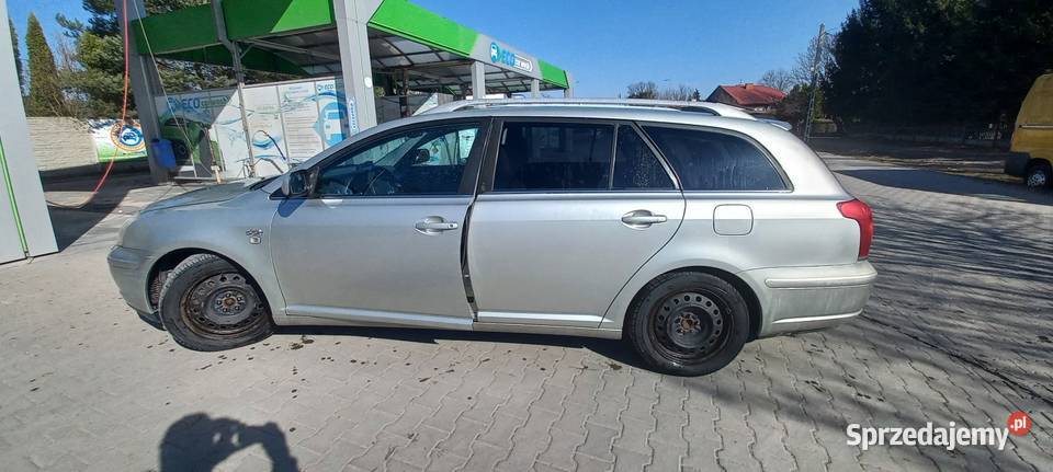 Toyota Avensis T25 D4D Navi xenon skóra iitd diesel Skaryszew sprzedam