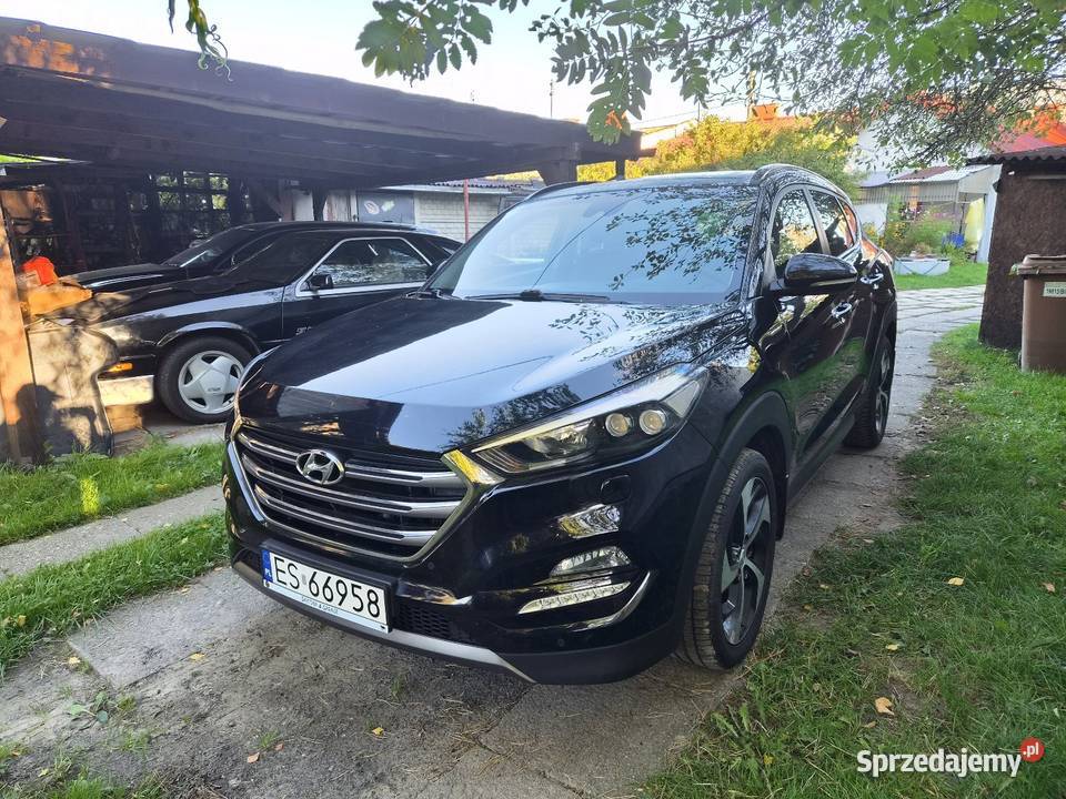 Hyundai Tucson 20 CRDI 4x4 Najbogatsza wersja czarny Skierniewice
