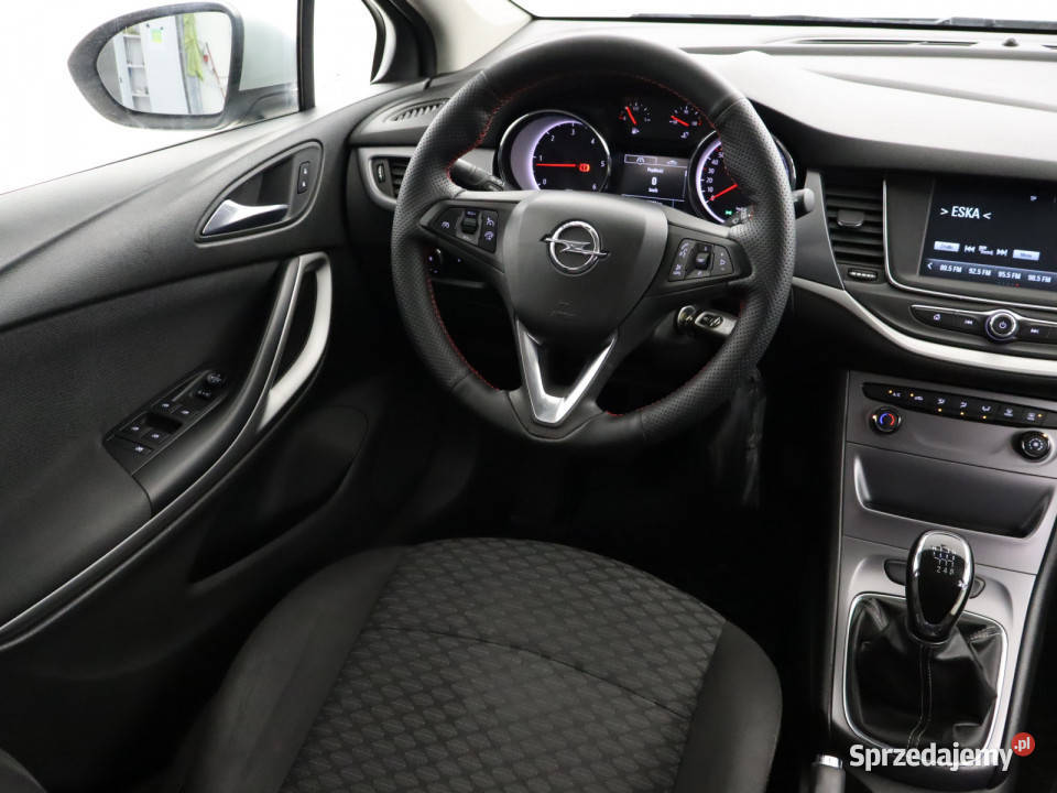 Opel Astra 16 CDTI Bielany Wrocławskie