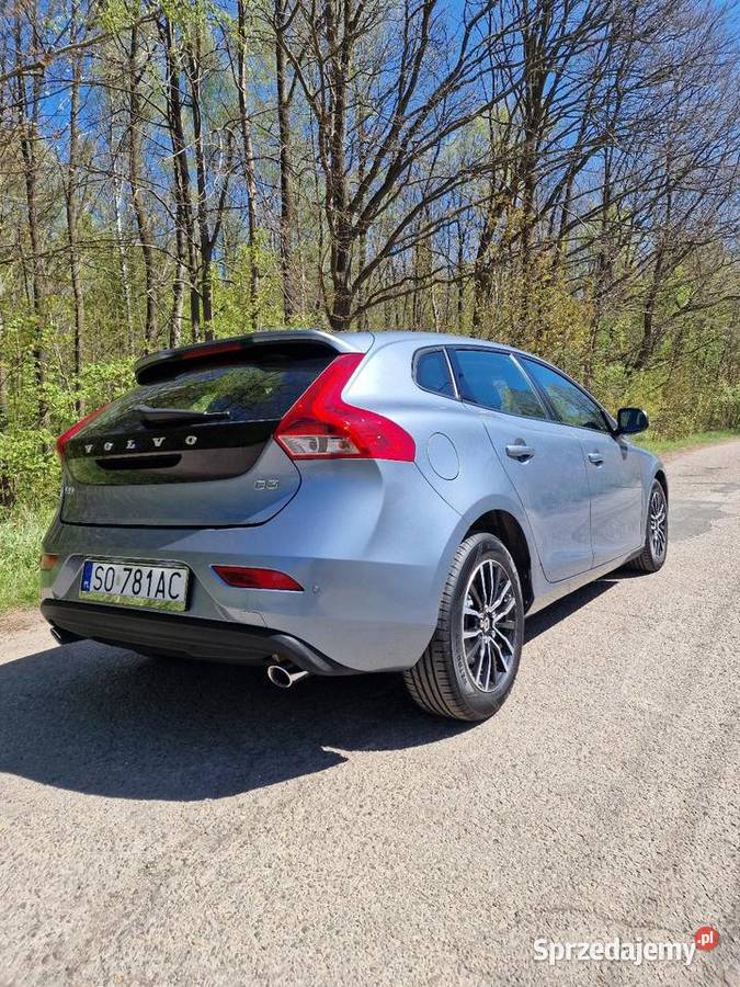 VOLVO V40 D3 MOMENTUM Polski salon szary Sosnowiec
