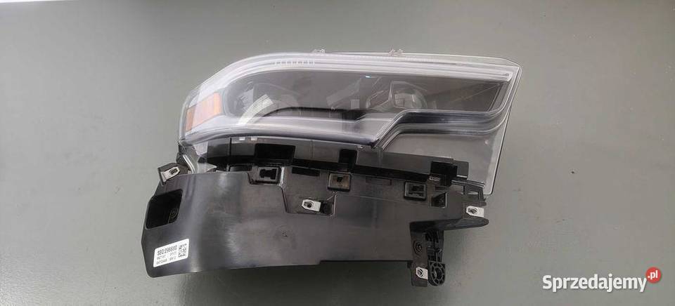 Lampa Przod Full AFS Bi Led Dodge Ram 1500 TRX