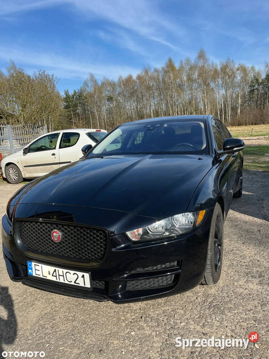 Okazja czarny jaguar xe 4x4 247koni nieuszkodzony Łódź