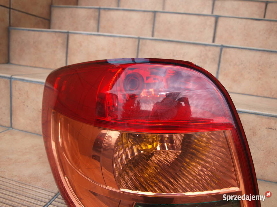 Suzuki SX4 lampa lewa tył 2006 2014r osobowe Kalisz
