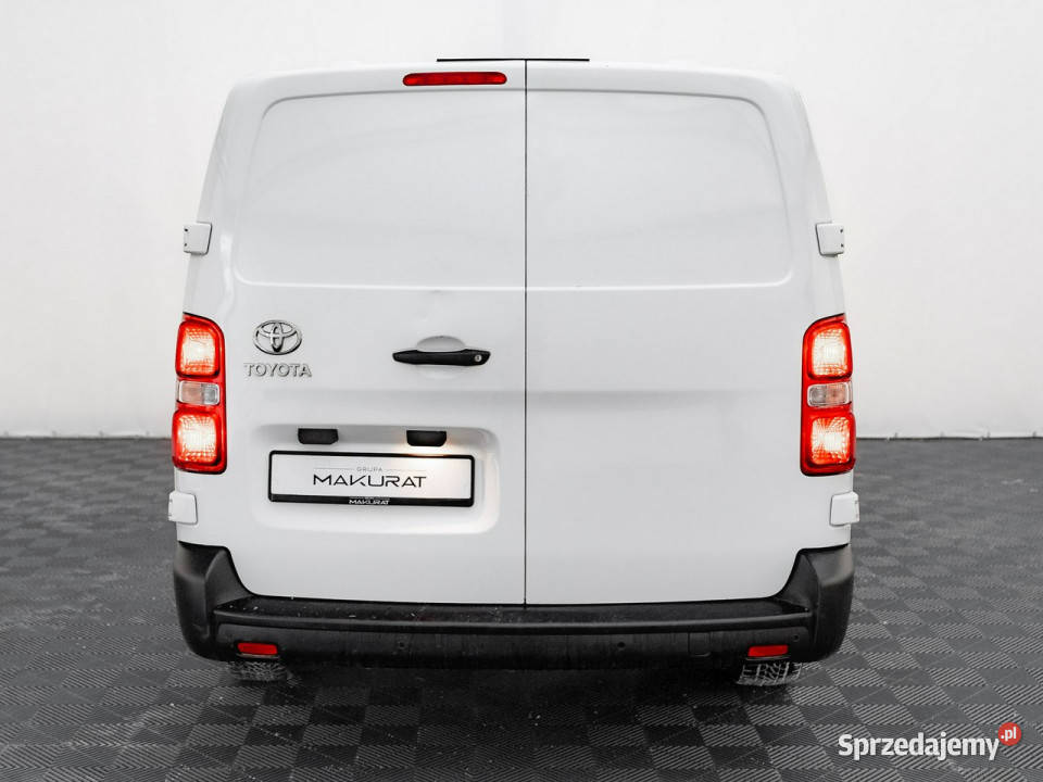 Toyota ProAce GD8A24920 D4D Long 31t Active bryg manualna Toyota Pępowo
