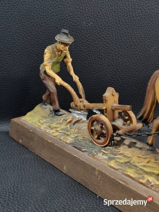 Figura Rolnika Z Koniem łódzkie Poddębice