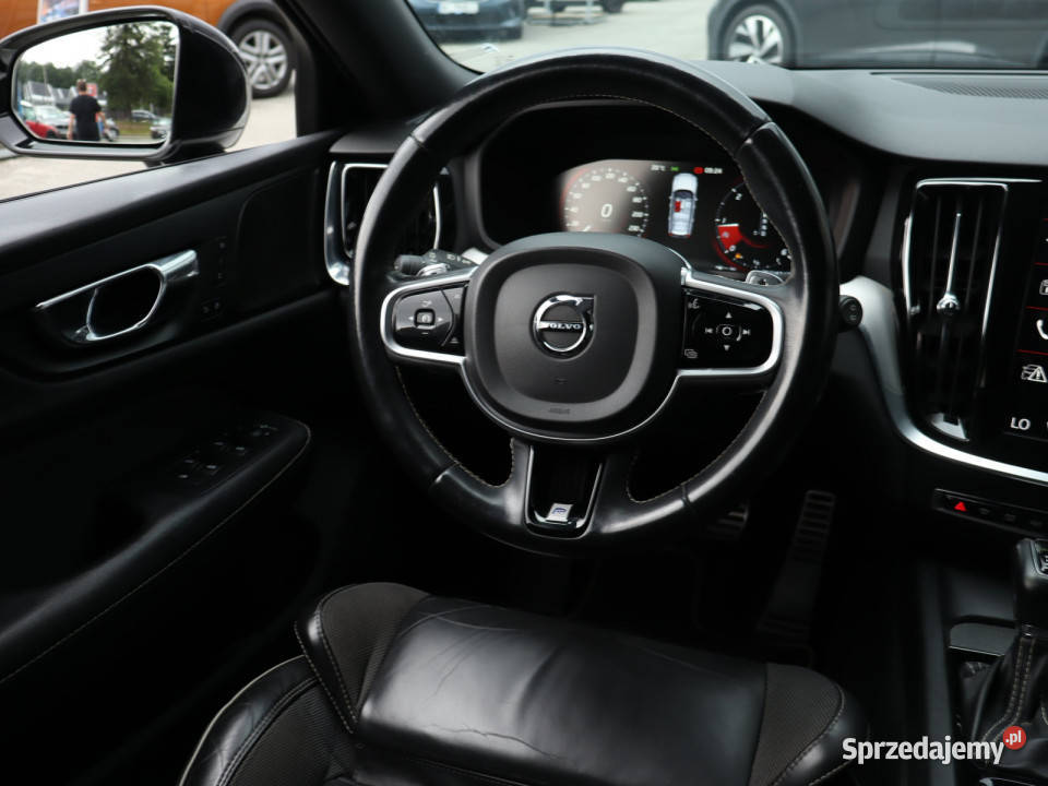 Volvo V60 D4 20 AWD Katowice