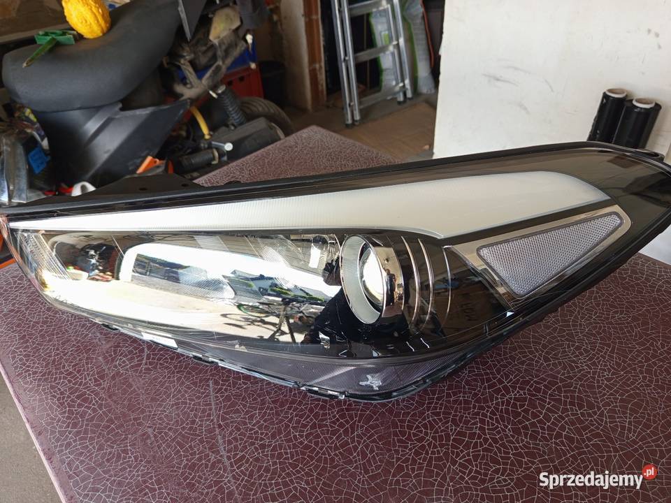 Lampa przednia lewa Hyundai Tucson 3 2017r Rok produkcji 2017 Bolesławiec sprzedam