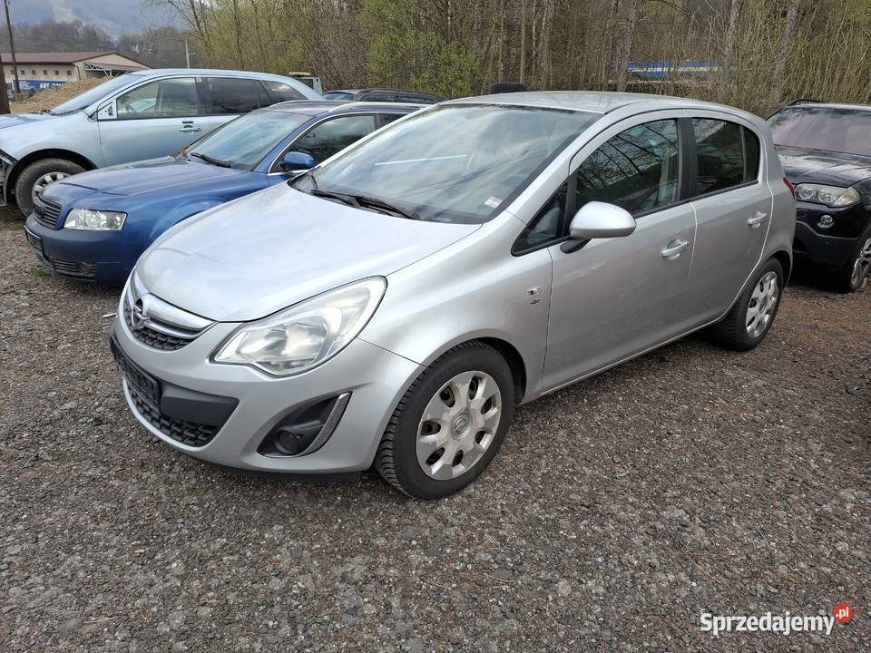 Opel Pakiet Samochody 4 sztuki Rok produkcji 2011 Bielsko-Biała