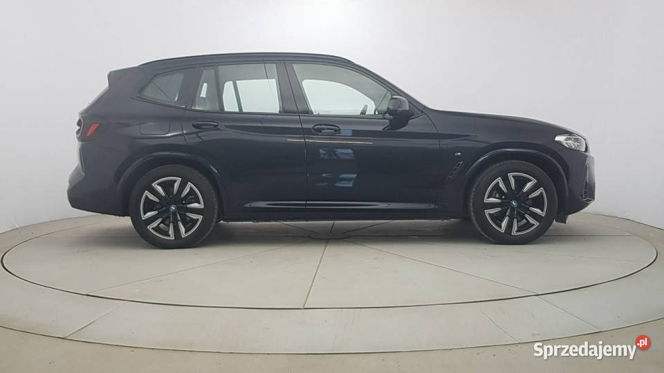 BMW iX3 Inspiring Z Polskiego Salonu Faktura VAT centralny zamek Warszawa