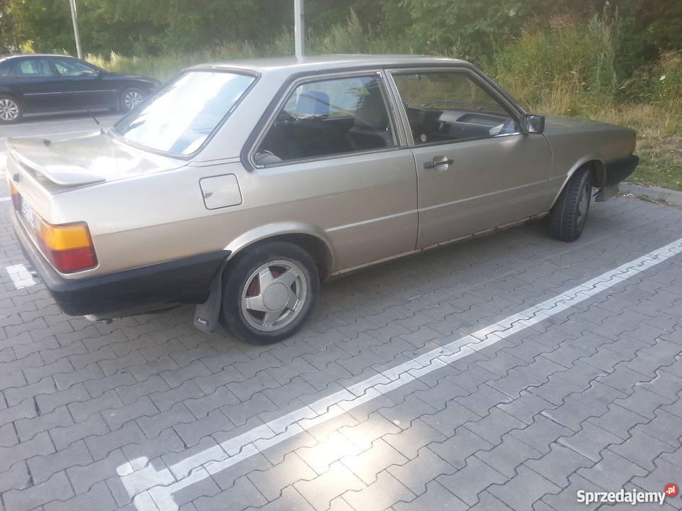 Audi 80 Audi 80 B2 dwu drzwiowy sedan lifcie Gdynia