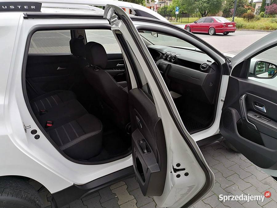 DACIA DUSTER 4X4 Benzyna Polski Salon asystent parkowania Sanok sprzedam