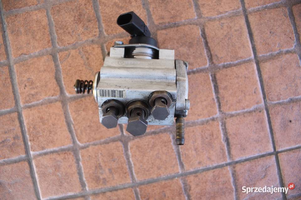 POMPA WTRYSKOWA PALIWA AUDI A4 B6 20 FSI