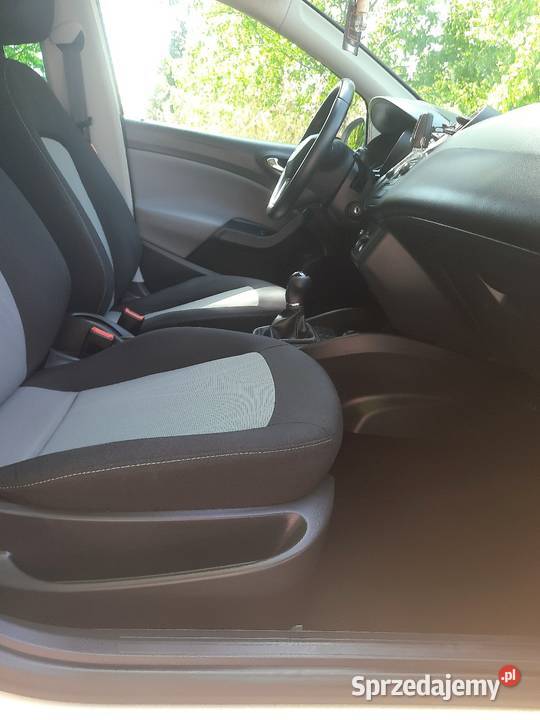 Seat Ibiza z 2015r 16 diesel105 wersja poliftowa Ibiza Puławy